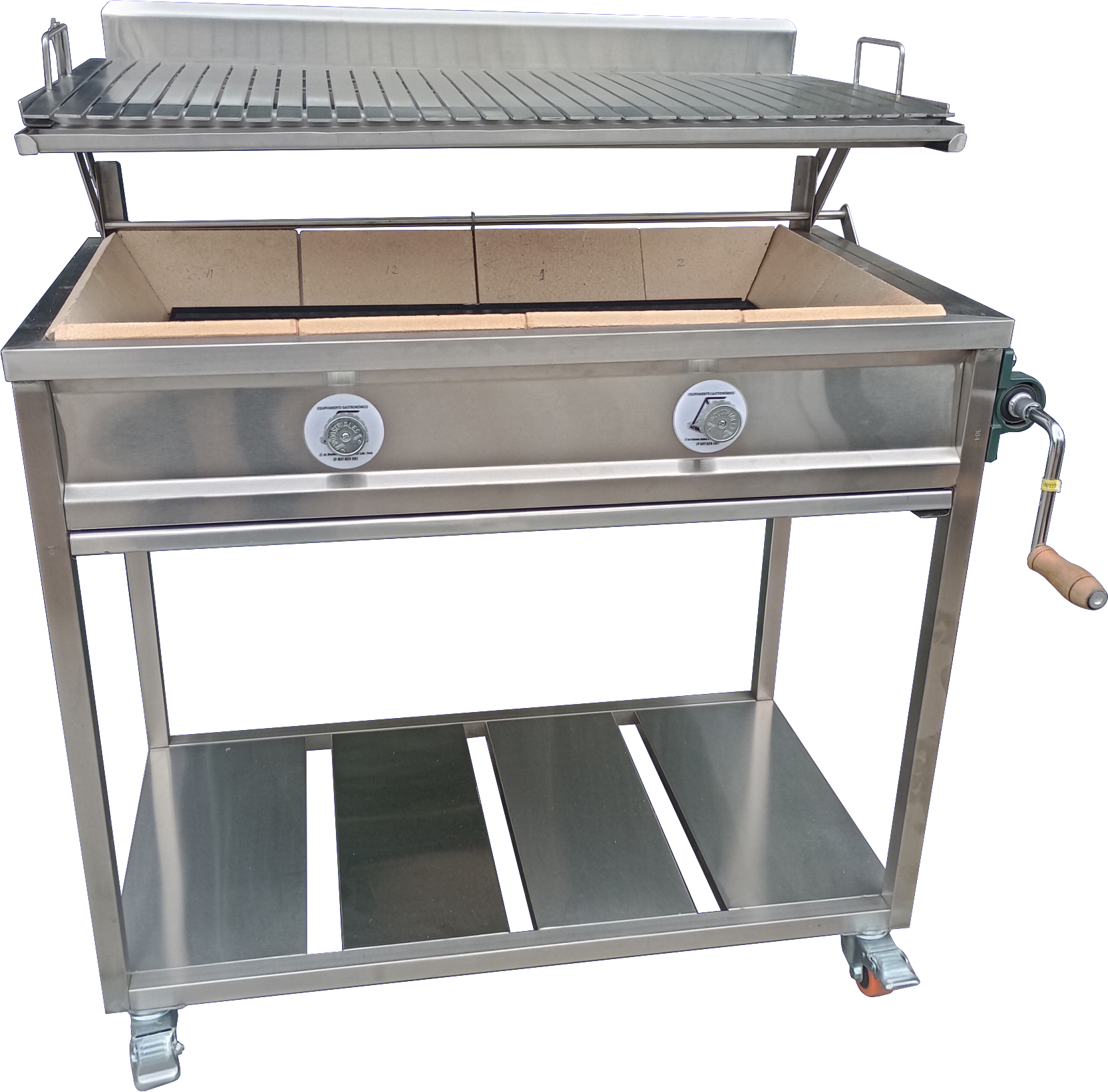 Parrilla híbrida con sistema a gas y carbón fabricada en acero inoxidable. Ideal para restaurantes, parrillas y cocción profesional.